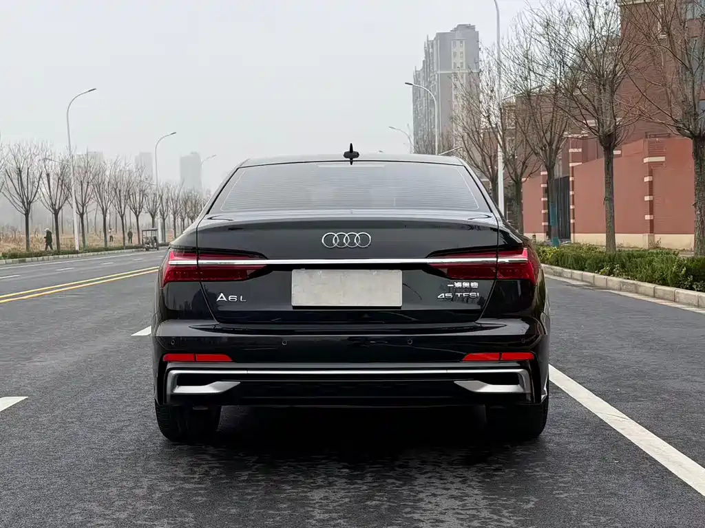 Audi A6L 2024 — фото 5