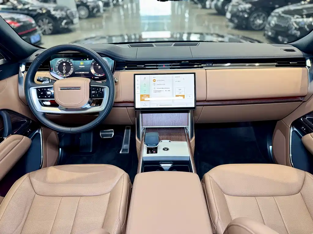 Land Rover Range Rover 2024 — фото 15