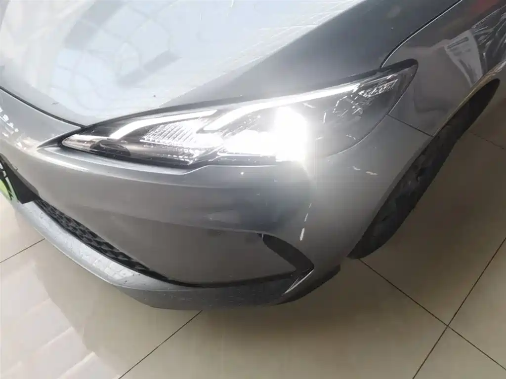 BYD Seal 05 DM-i 2025 — фото 24