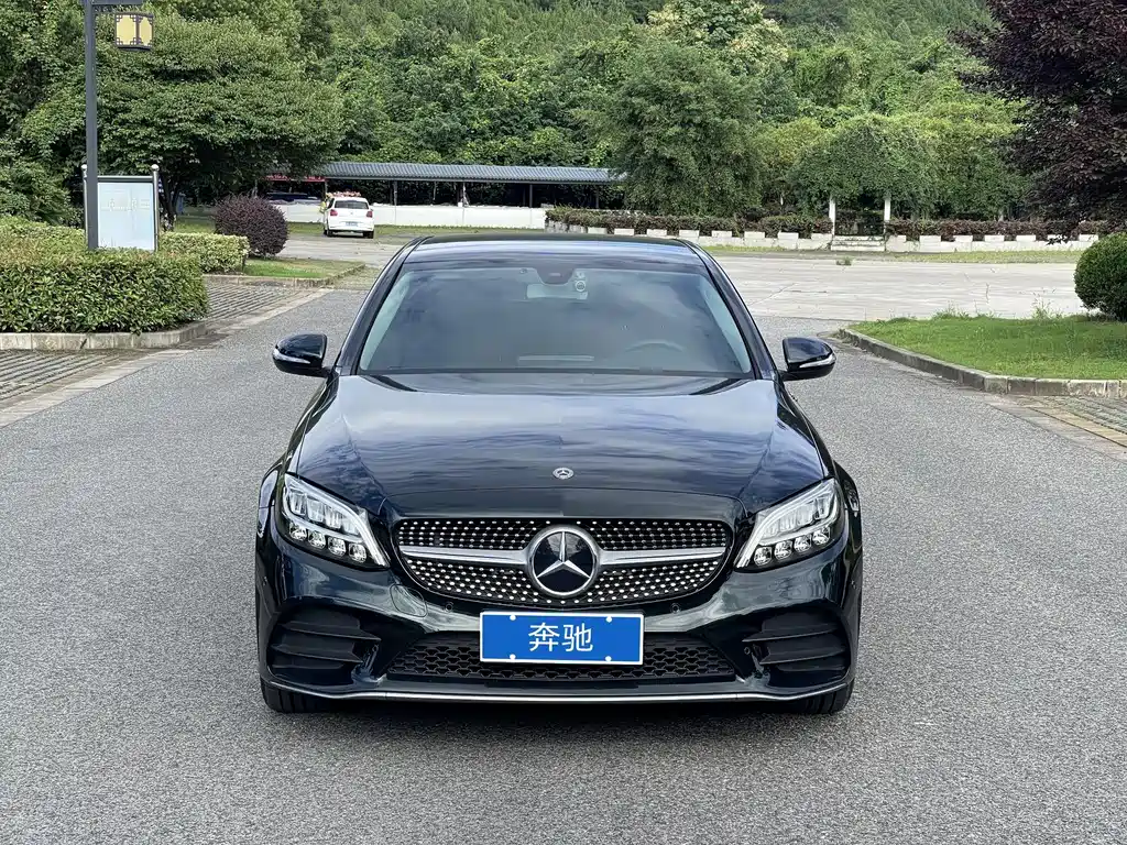 Mercedes-Benz C-Class 2019 — фото 2