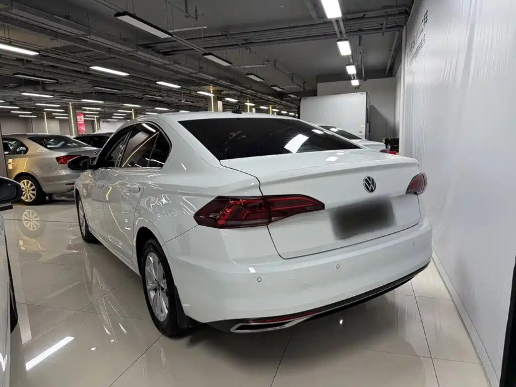 Volkswagen Bora 2022