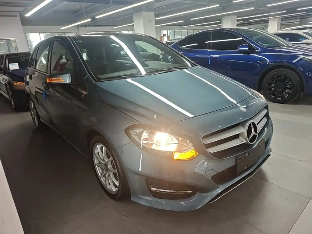 Mercedes-Benz B-Class 2016