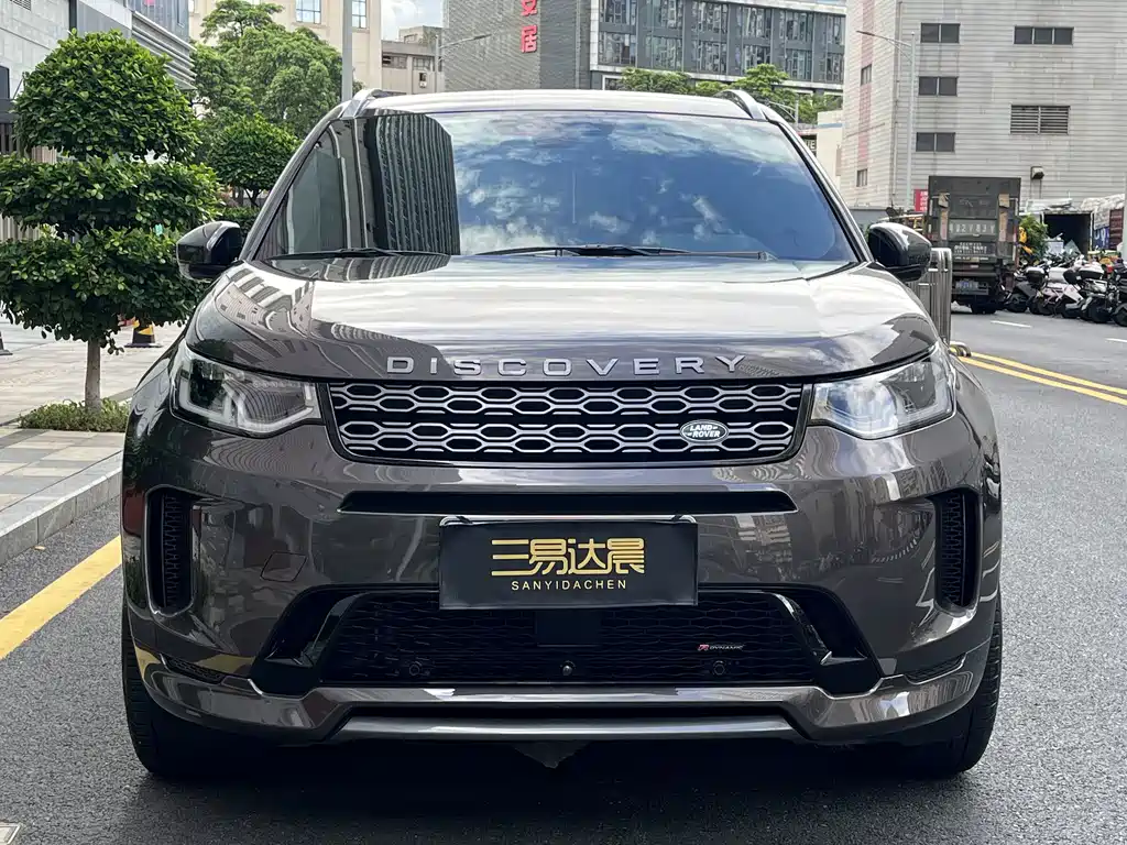 Land Rover Discovery Sport 2023 — фото 2