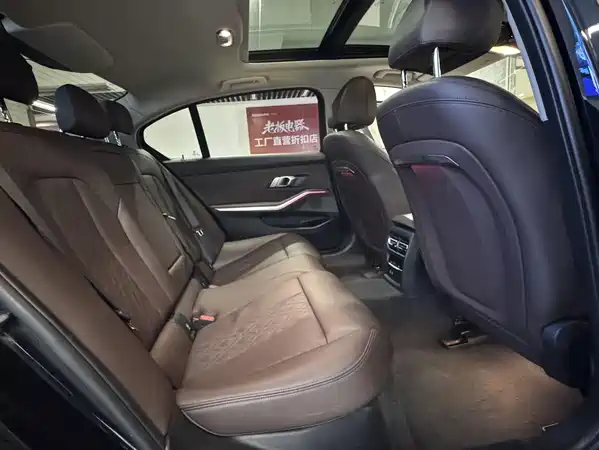 BMW i3 2022