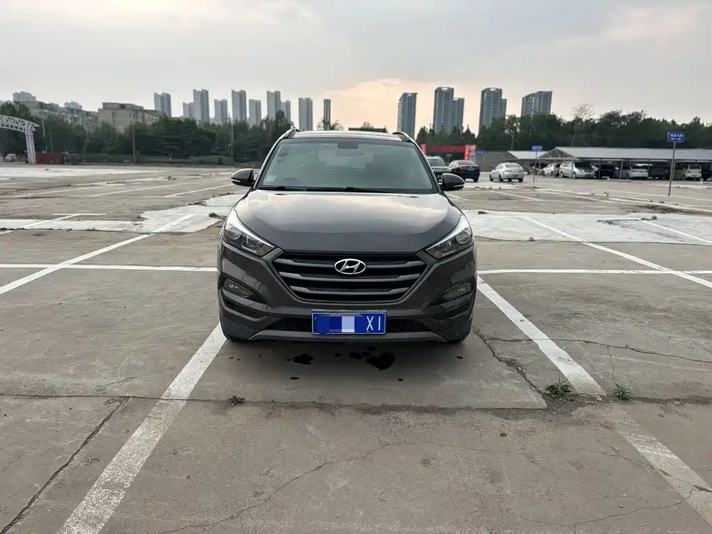Hyundai Tucson 2016 — фото 2