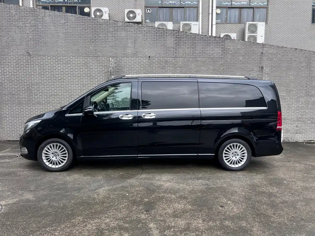 Mercedes-Benz V-Class 2018 — фото 4