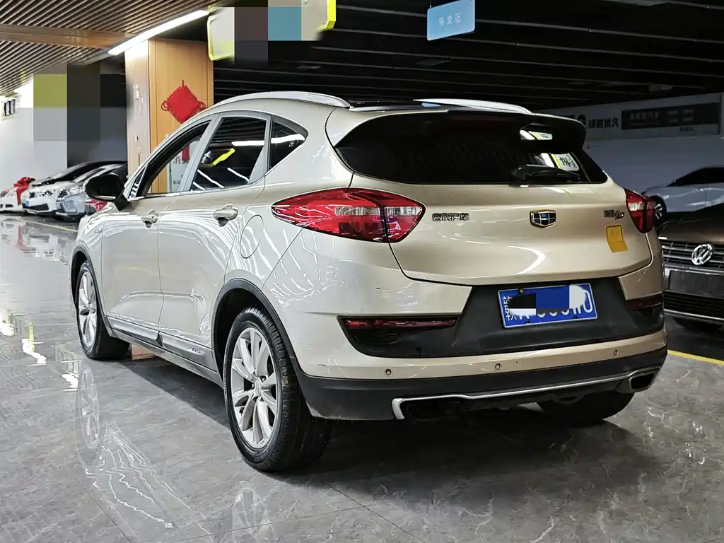 Geely Emgrand GS 2016 — фото 5