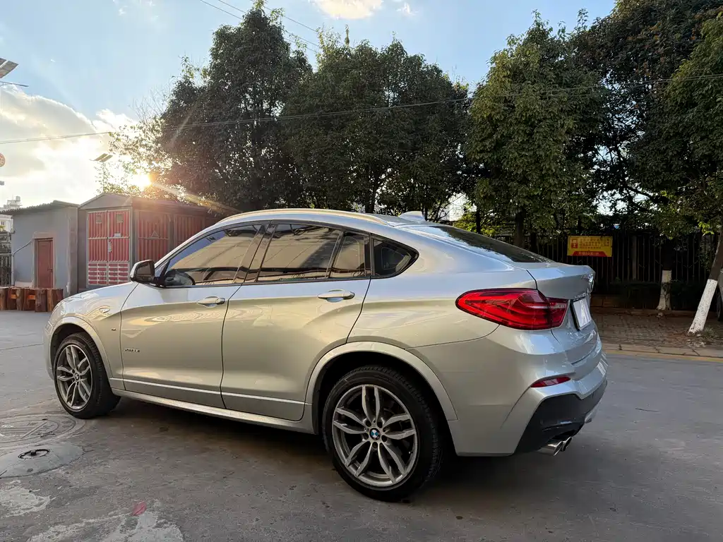 BMW X4 2015 — фото 7