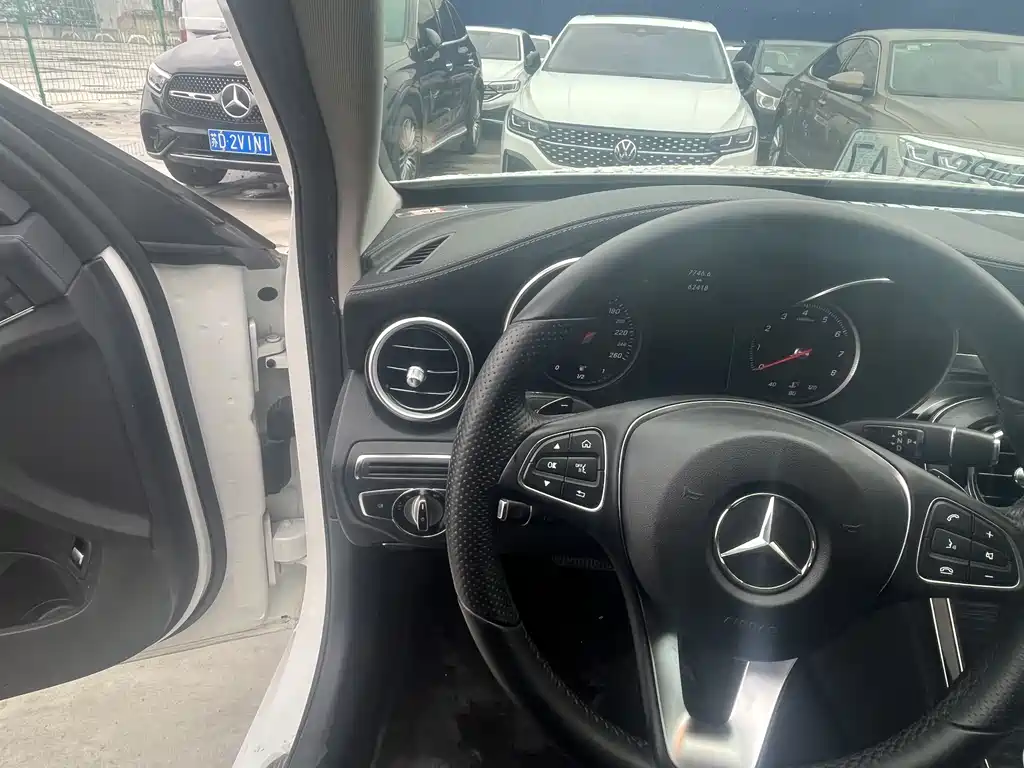 Mercedes-Benz C-Class 2015 — фото 9