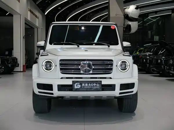 Mercedes-Benz G-Class 2024