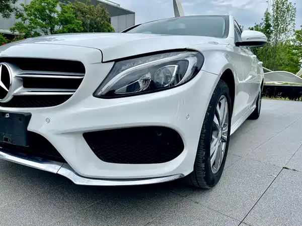 Mercedes-Benz C-Class 2016