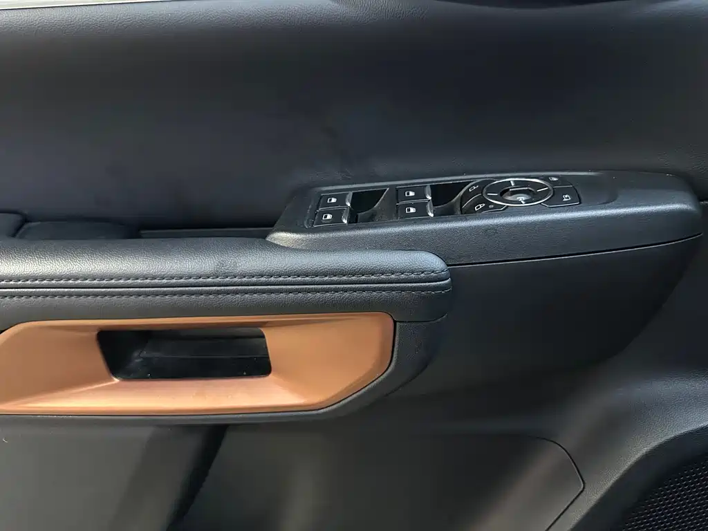 Ford Ranger 2024 — фото 14
