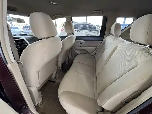 Nissan Livina 2014