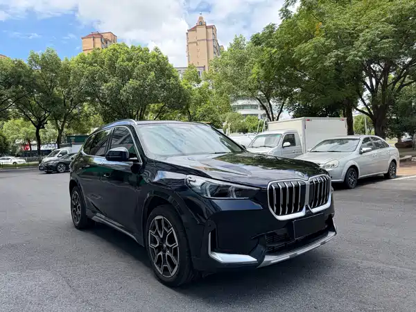 BMW X1 2025