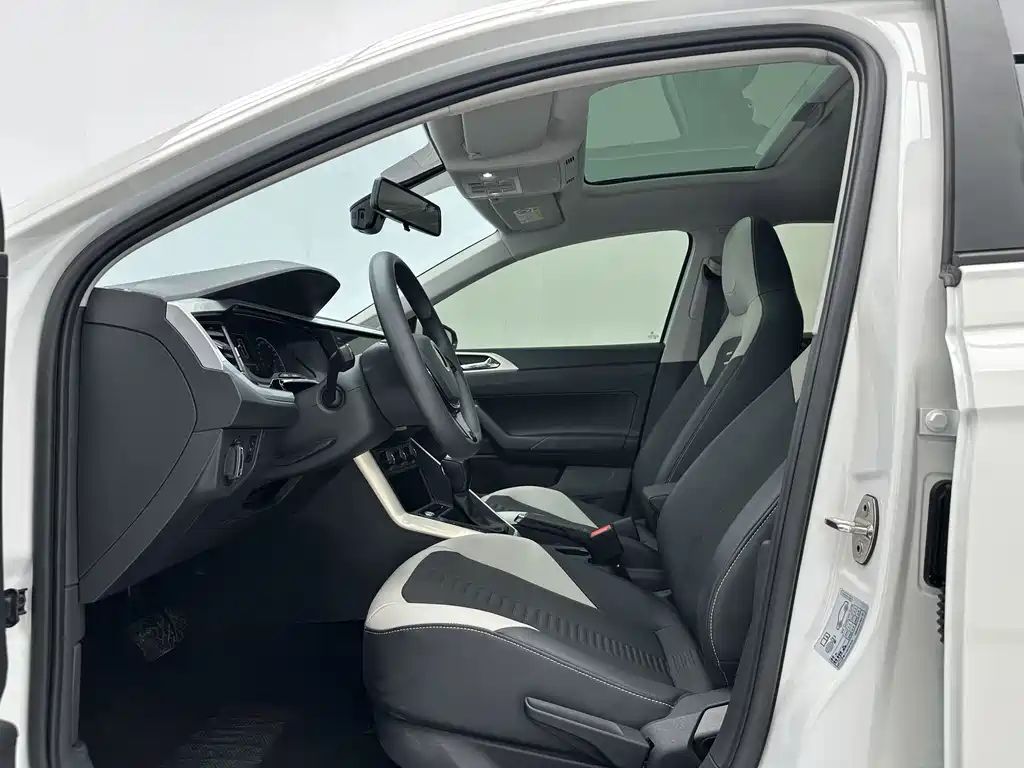 Volkswagen Polo 2022