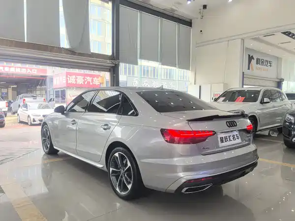 Audi A4L 2022