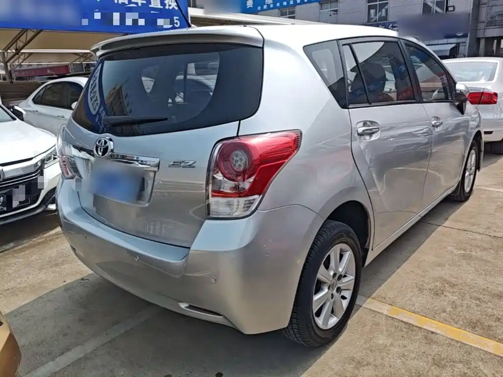 Toyota Verso 2015