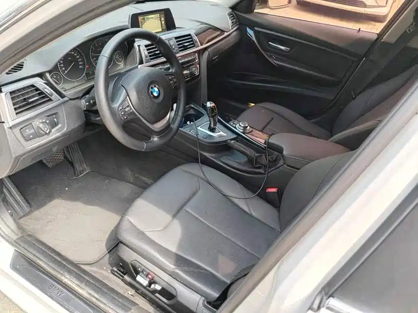 BMW 3 Series 2016