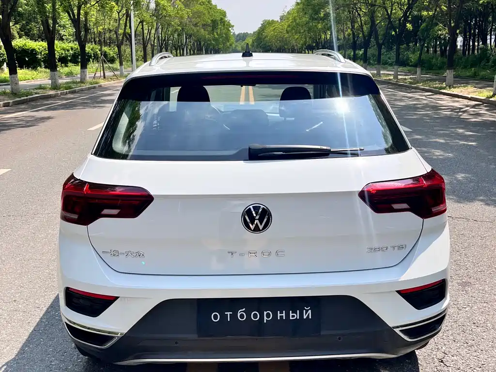 Volkswagen T-Roc 2022 — фото 8