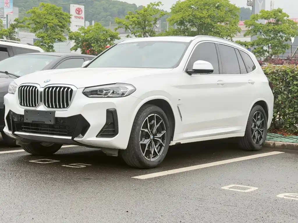 BMW X3 2022 — фото 1