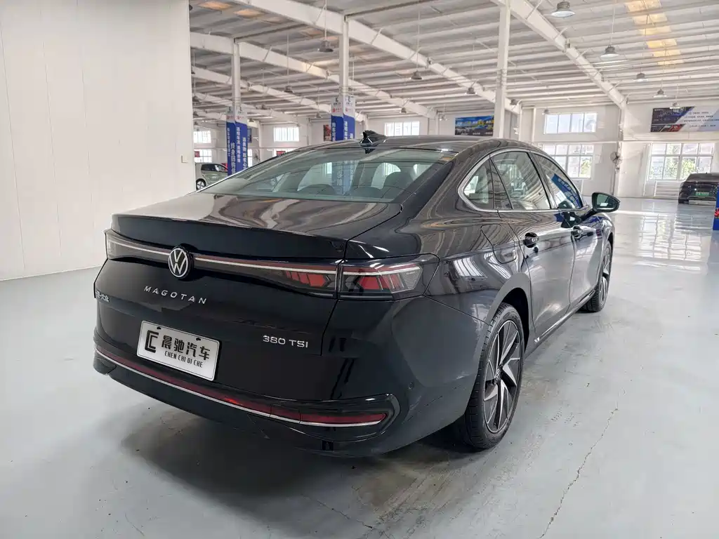 Volkswagen Magotan 2026