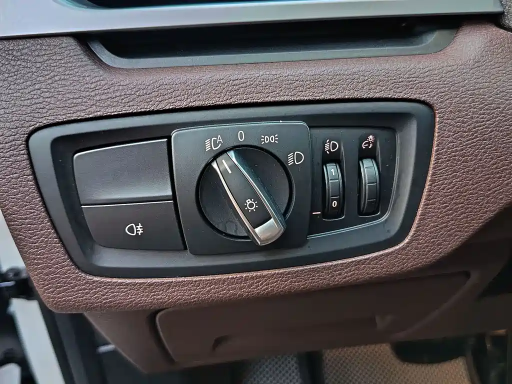 BMW X1 2022 — фото 16