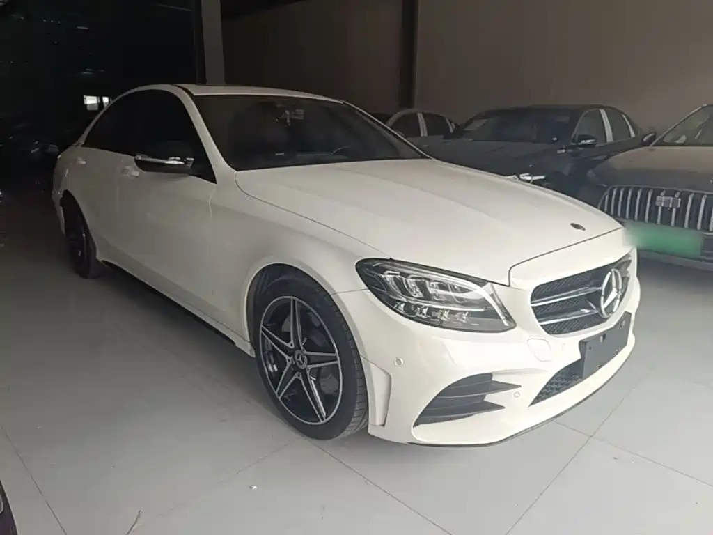 Mercedes-Benz C-Class 2020