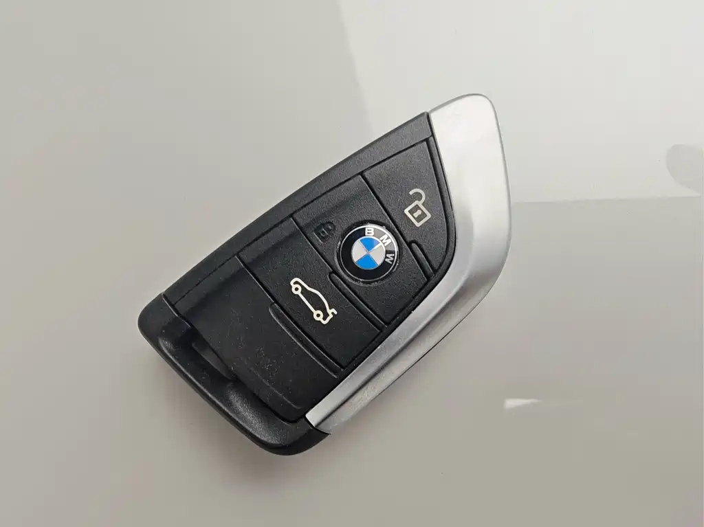 BMW 1 Series 2021 — фото 17
