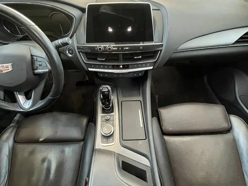 Cadillac CT5 2020 — фото 15