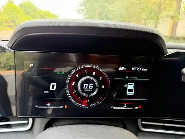 Hyundai Elantra 2022