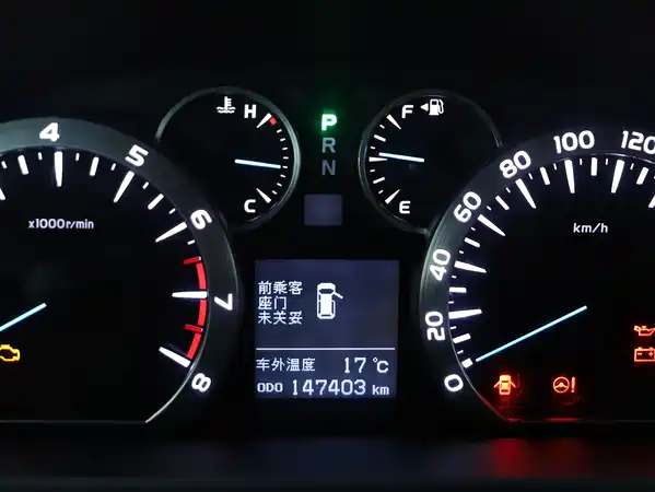 Toyota Alphard 2012