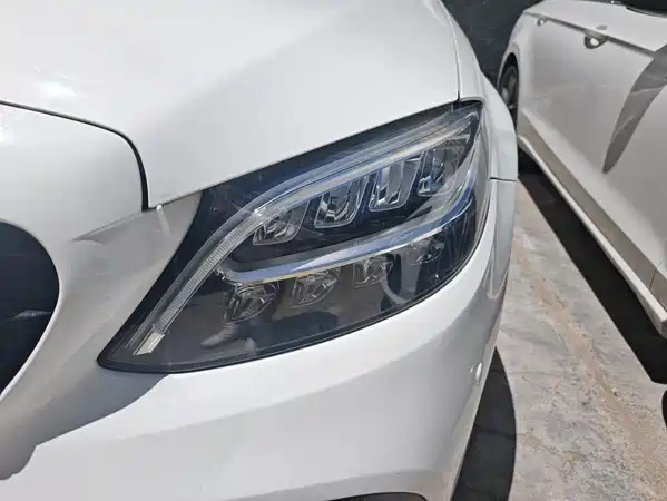 Mercedes-Benz C-Class 2020