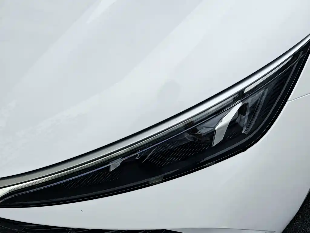 BYD Qin L 2025 — фото 17