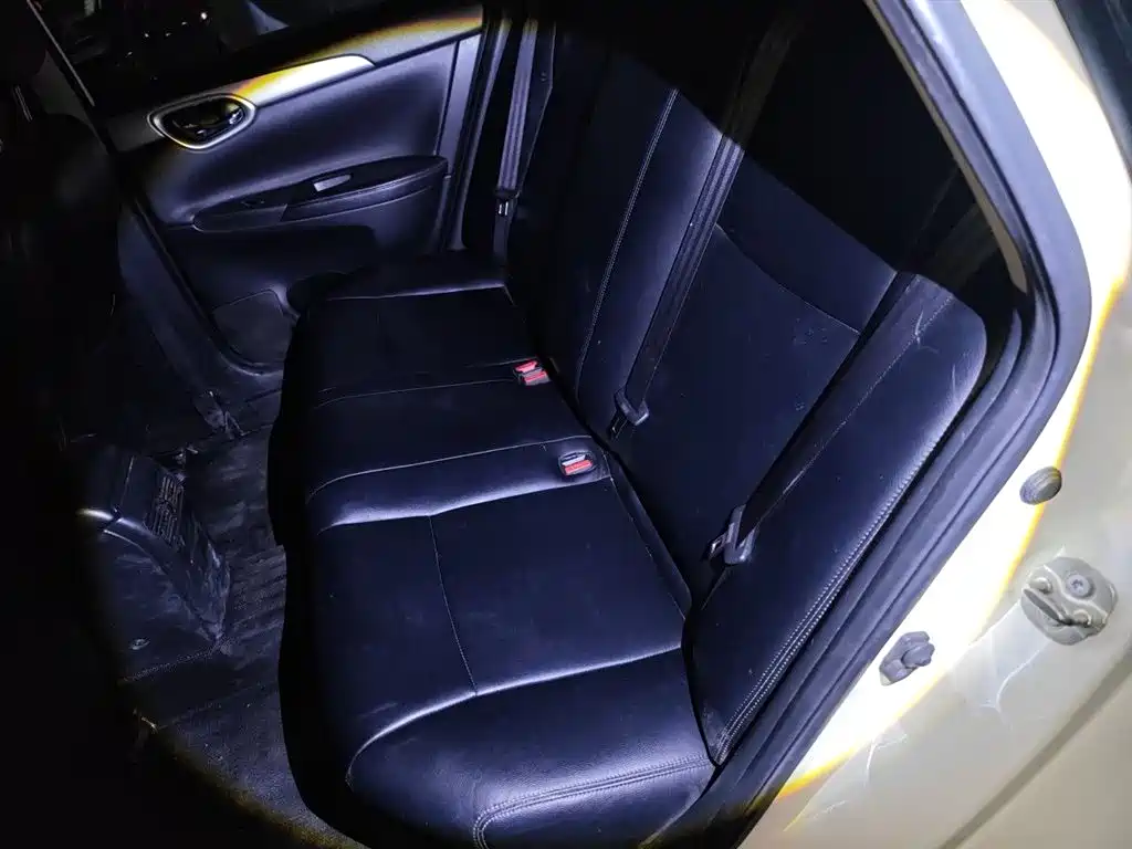 Nissan Sylphy 2021 — фото 15