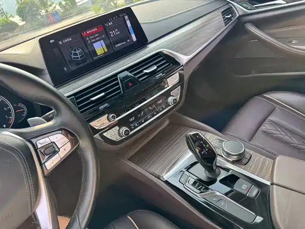BMW 5 Series 2018