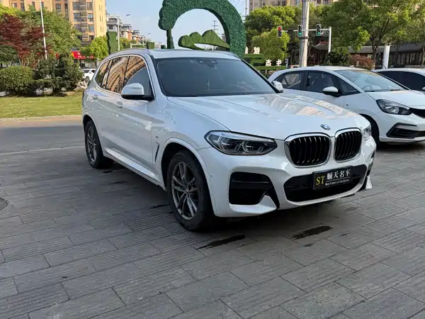 BMW X3 2021