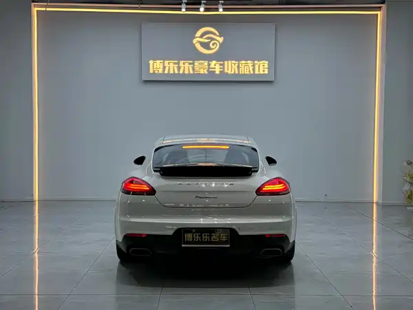 Porsche Panamera 2014