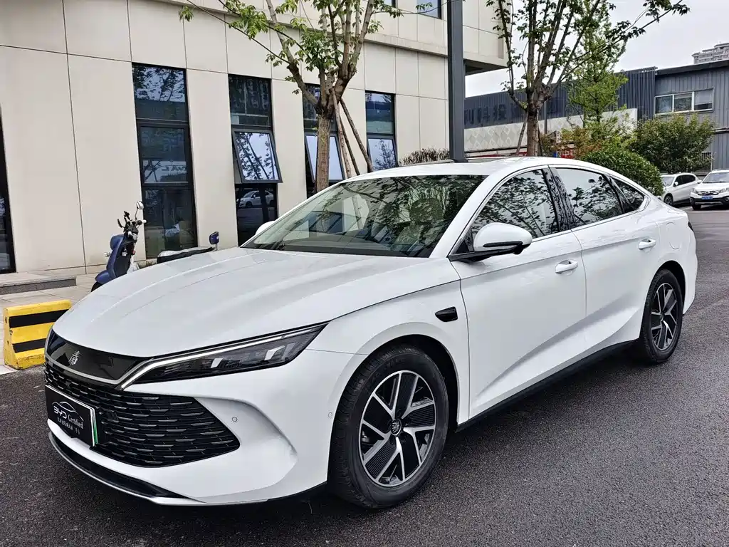 BYD Qin L 2025 — фото 1
