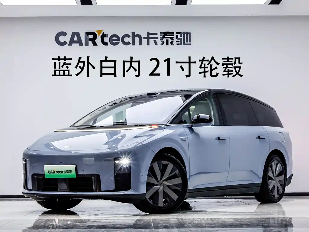 Li Auto i8 2025