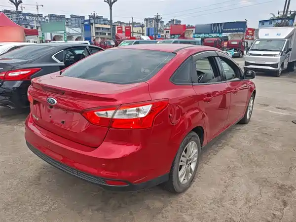 Ford Focus 2012