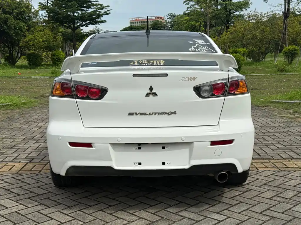 Mitsubishi Lancer EX 2017 — фото 5