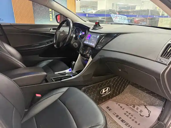 Hyundai Sonata 2016
