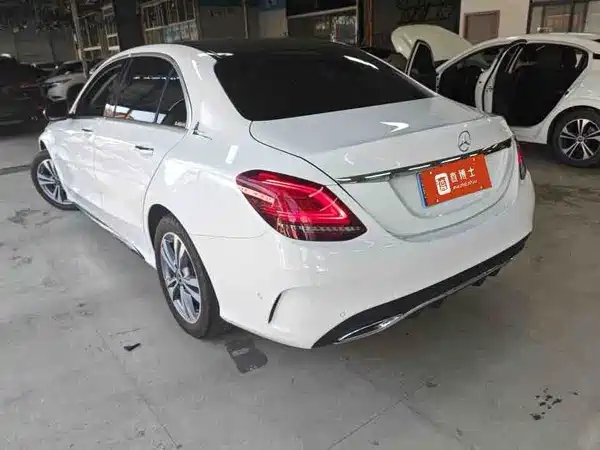 Mercedes-Benz C-Class 2020