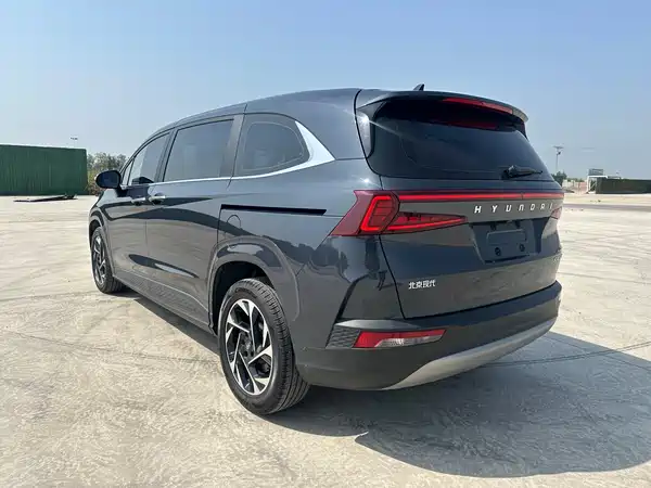 Hyundai Custin 2023