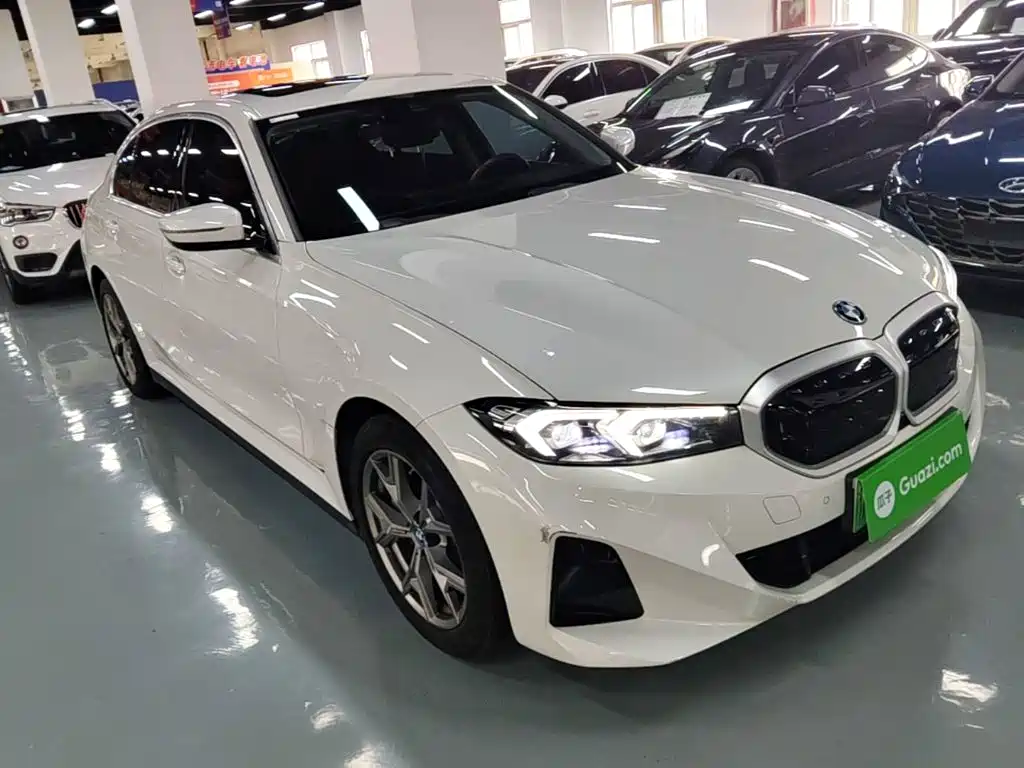 BMW i3 2023