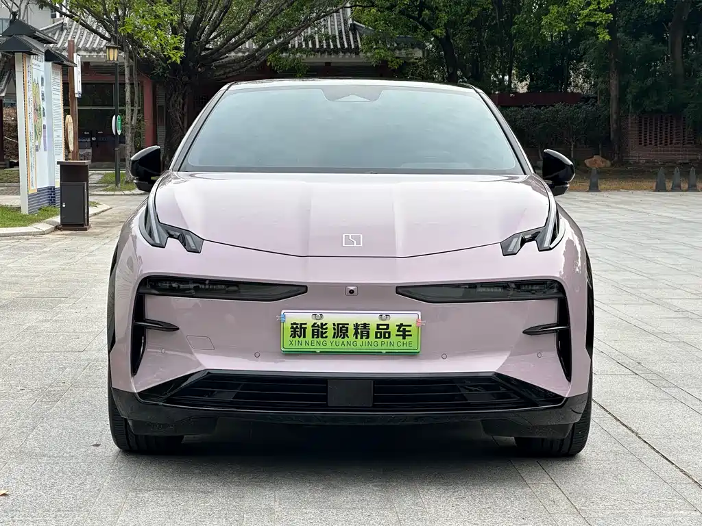 Zeekr X 2025