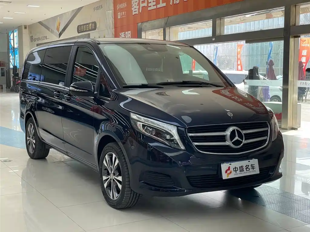 Mercedes-Benz V-Class 2018 — фото 3