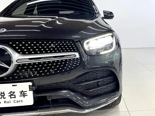 Mercedes-Benz GLC 2023