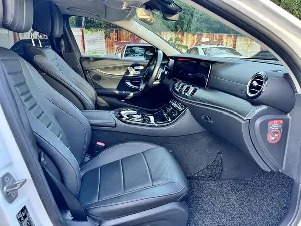 Mercedes-Benz E-Class 2017
