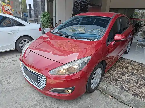 Peugeot 308 2016